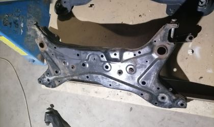 Подрамник передний Mitsubishi Outlander II 2008