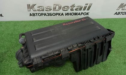 Корпус воздушного фильтра Skoda Roomster, I 