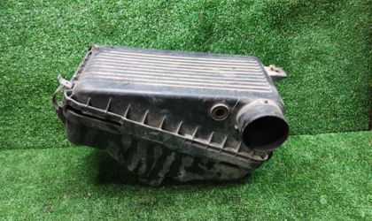Корпус воздушного фильтра Toyota Carina, VI (T1...