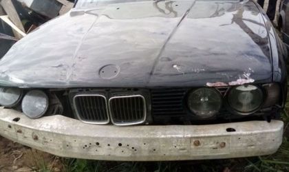 Лобовое стекло BMW 5 серии, III (E34) 1991