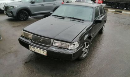 Volvo S90 I 1997