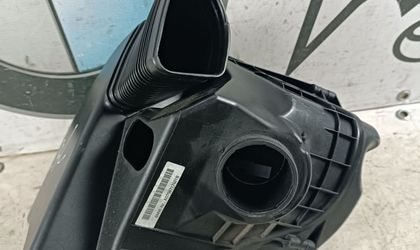 Корпус воздушного фильтра BMW 1 e87