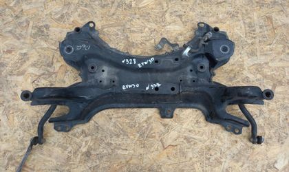 328 балка (подрамник) на TOYOTA PRIUS ZVW30