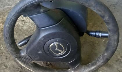 1 рулевая колонка на MAZDA AXELA BK5P