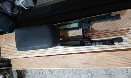 Подлокотник центральный Subaru Outback, IV