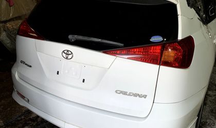 Задняя дверь Toyota Caldina, III