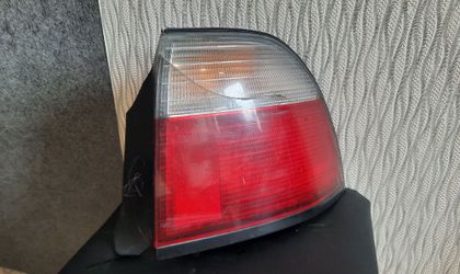 Фонарь задний правый Honda Accord V 1995
