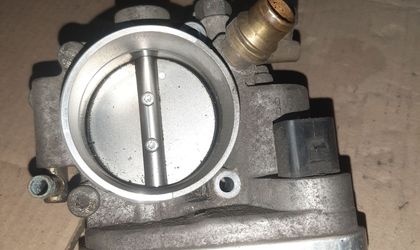 Дроссельная заслонка Opel Astra, H 2006