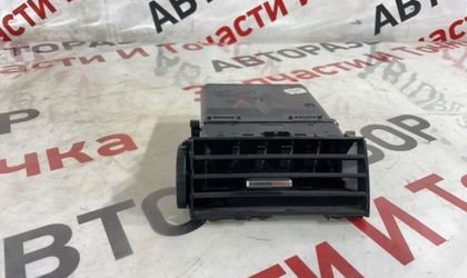 Воздуховод салона левый Ford C-Max C214 2.0L MI4