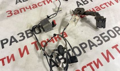 Проводка двери задняя правая Ford C-Max C214 2.0L