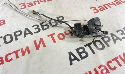 Замок боковой двери задний левый Kia Spectra SD