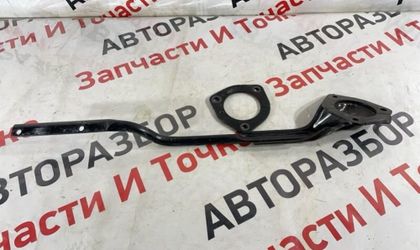 Распорка кузова Ford C-Max C214 2.0L MI4 2006