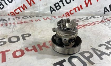 Помпа Ford C-Max C214 2.0L MI4 2006