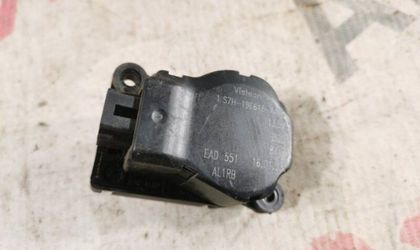 Сервопривод заслонок печки Ford Mondeo седан 1.8L