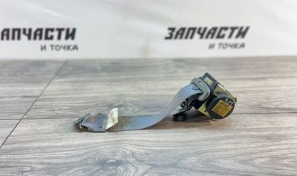 Ремень безопасности задний правый Mazda Axela BK5P