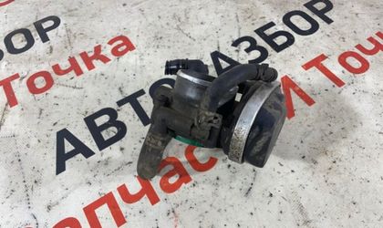 Дроссельная заслонка Opel Astra H седан Z18XER 1.8