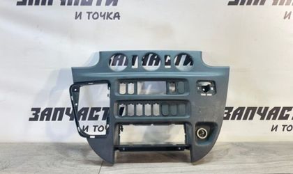 Декоративная накладка торпедо Mercedes Sprinter