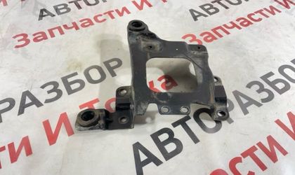 Подставка под аккумулятор Ford C-Max C214 2.0L MI4