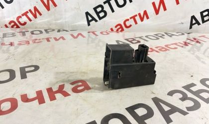 Активатор лючка бензобака Ford C-Max C214 2.0L MI4