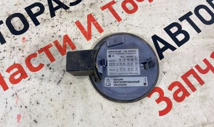 Лючок топливного бака Opel Astra H седан Z18XER