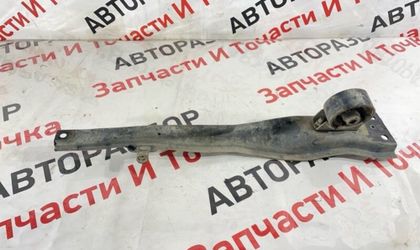 Балка под кпп Mitsubishi Lancer седан 2.0 CY4A