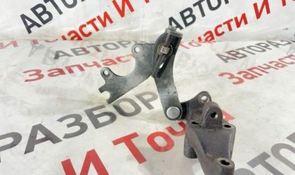 Кронштейн генератора Kia Spectra SD S6D 2007