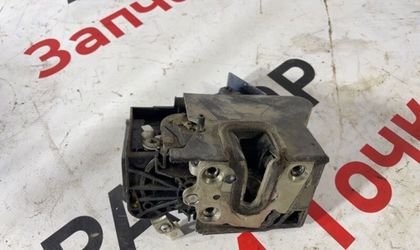 Замок боковой двери задний правый Renault Logan