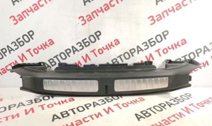 Накладка замка багажника Bmw X4 F26 N55B30A 2014