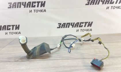 Проводка двери задняя правая Mazda Axela BK5P