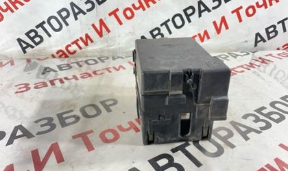 Блок предохранителей под капот Kia Spectra SD S6D