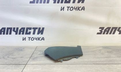 Декоративная накладка торпедо передняя правая