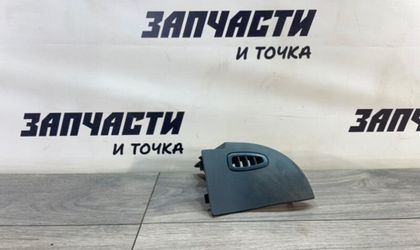 Декоративная накладка торпедо передняя левая