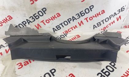 Накладка замка багажника Opel Astra H хетчбек
