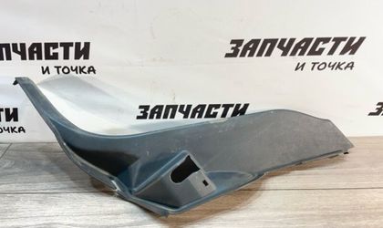 Накладка в салоне задняя правая Opel Astra H седан