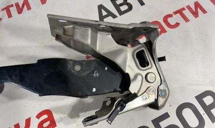 Педаль тормоза Mitsubishi Lancer седан 2.0 CY4A