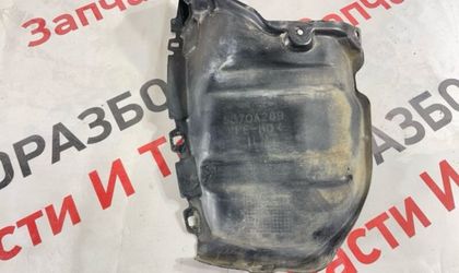 Подкрылок задний левый Mitsubishi Lancer седан 2.0