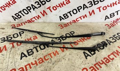Поводок стеклоочистителя LADA Granta 2190 FL 11182