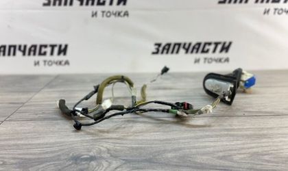 Проводка двери передняя левая Mazda Axela BK5P