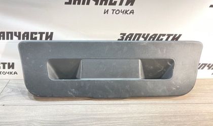 Накладка крышки багажника задняя Volkswagen Polo