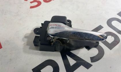 Ручка двери внутренняя передняя левая Mitsubishi