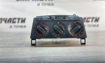 Блок управления климат-контролем Mazda Axela BK5P