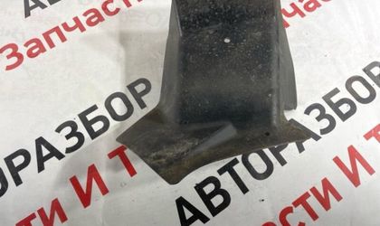 Пыльник крыла Mitsubishi Lancer седан 2.0 CY4A