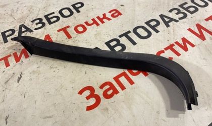 Рамка стекла двери задняя правая Ford Focus