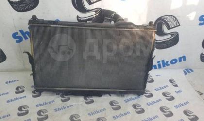 Радиатор охлаждения двигателя Toyota Mark X 2010 GRX130 4Grfse, передний во Владивостоке
