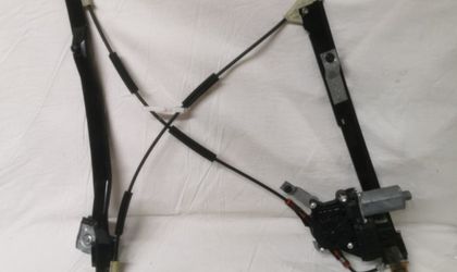 Стеклоподъемник Ford Mondeo 3 1417698, передний левый