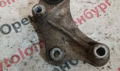 Опора двигателя задняя Chery Indis