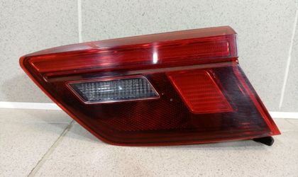Фонарь задний внутренний правый Volkswagen Tiguan