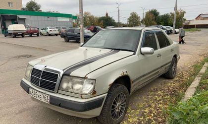 Mercedes-Benz W124 1986