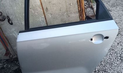 Дверь задняя левая Volkswagen Polo V
