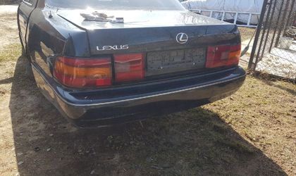 Бампер задний Lexus LS I